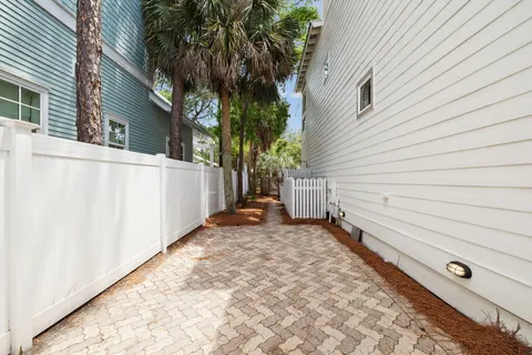 $1,699,900 | 393 Lakewood Drive, Santa Rosa Beach, FL 32459
