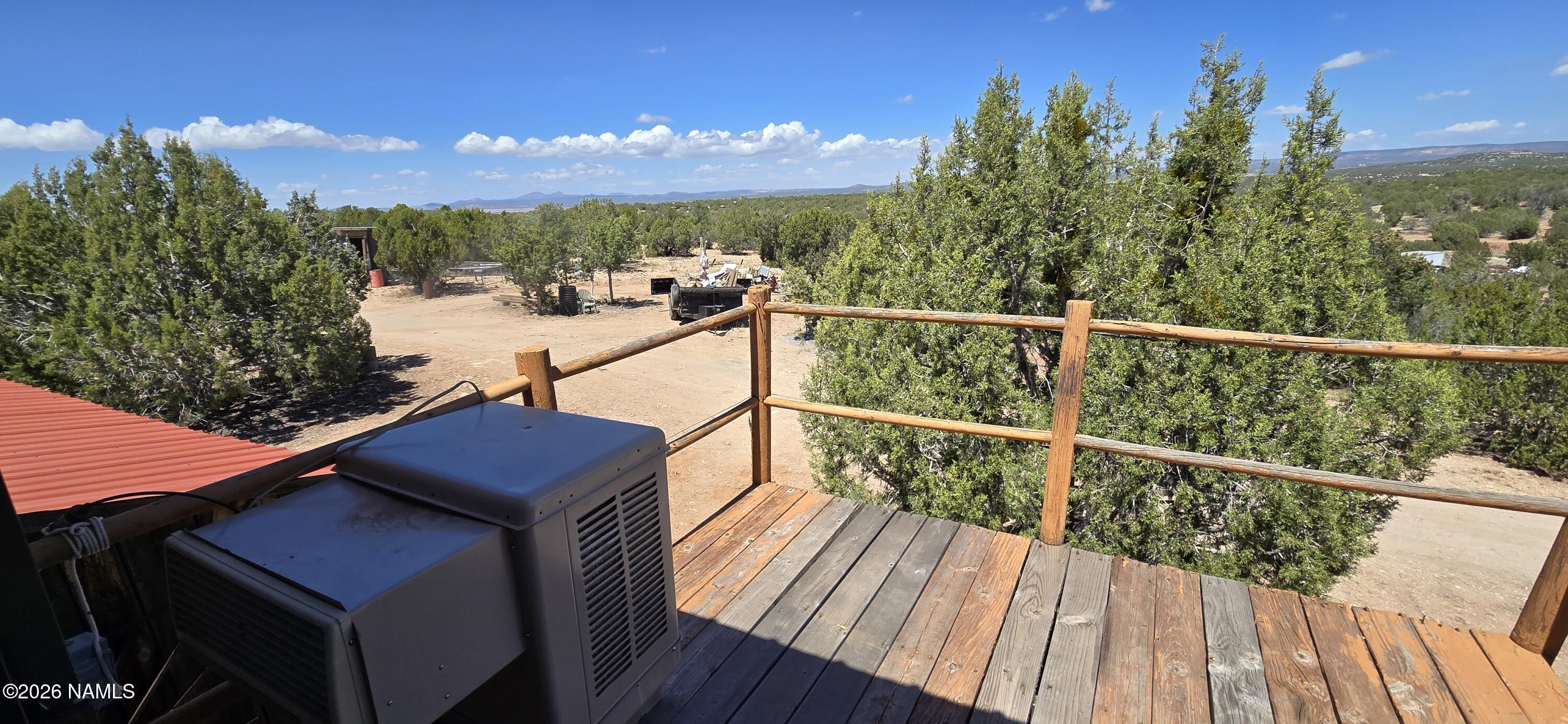 2795 Poppy Road Ash Fork, AZ 86320 - Photo 30 of 56 a view of balcony and yard with ocean view