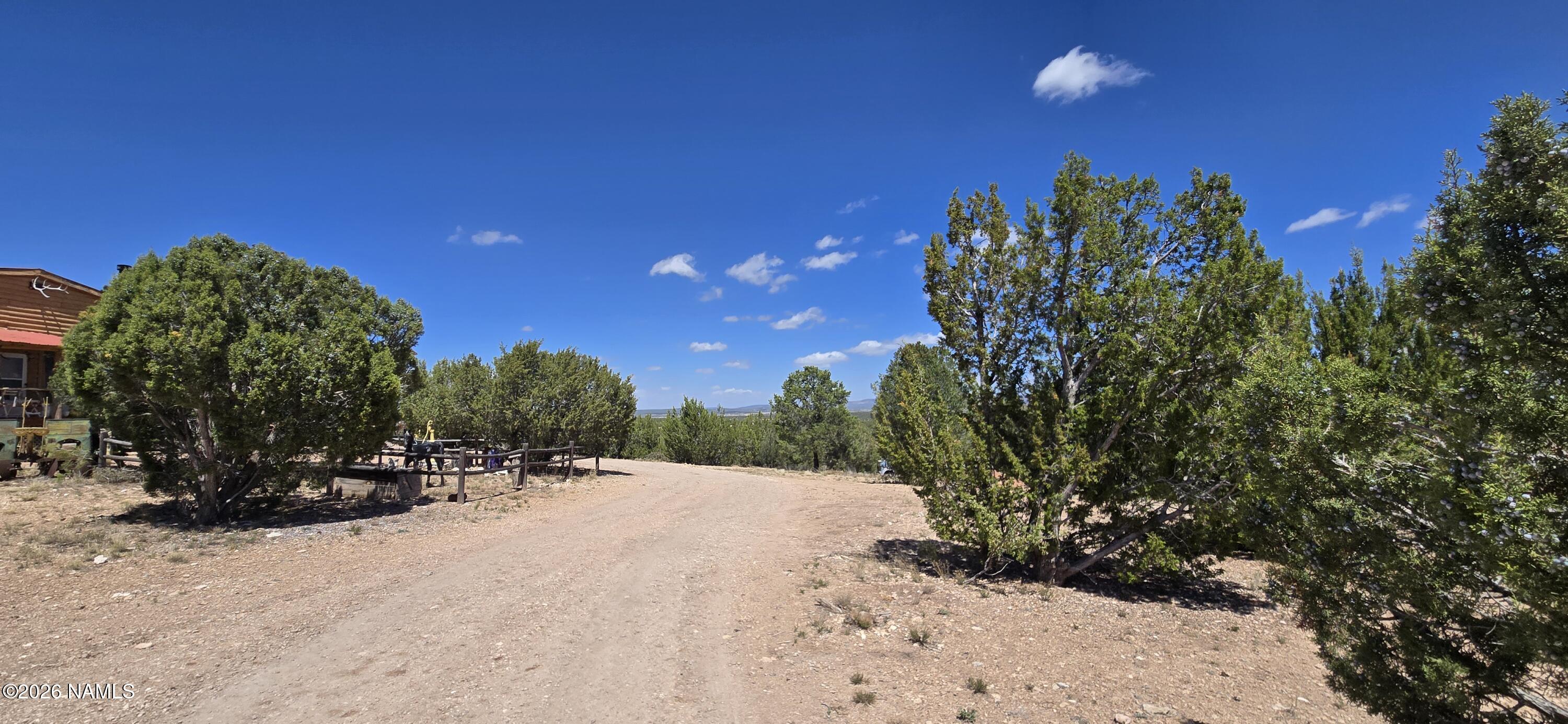 2795 Poppy Road Ash Fork, AZ 86320 - Photo 43 of 56 a view of a backyard of the house