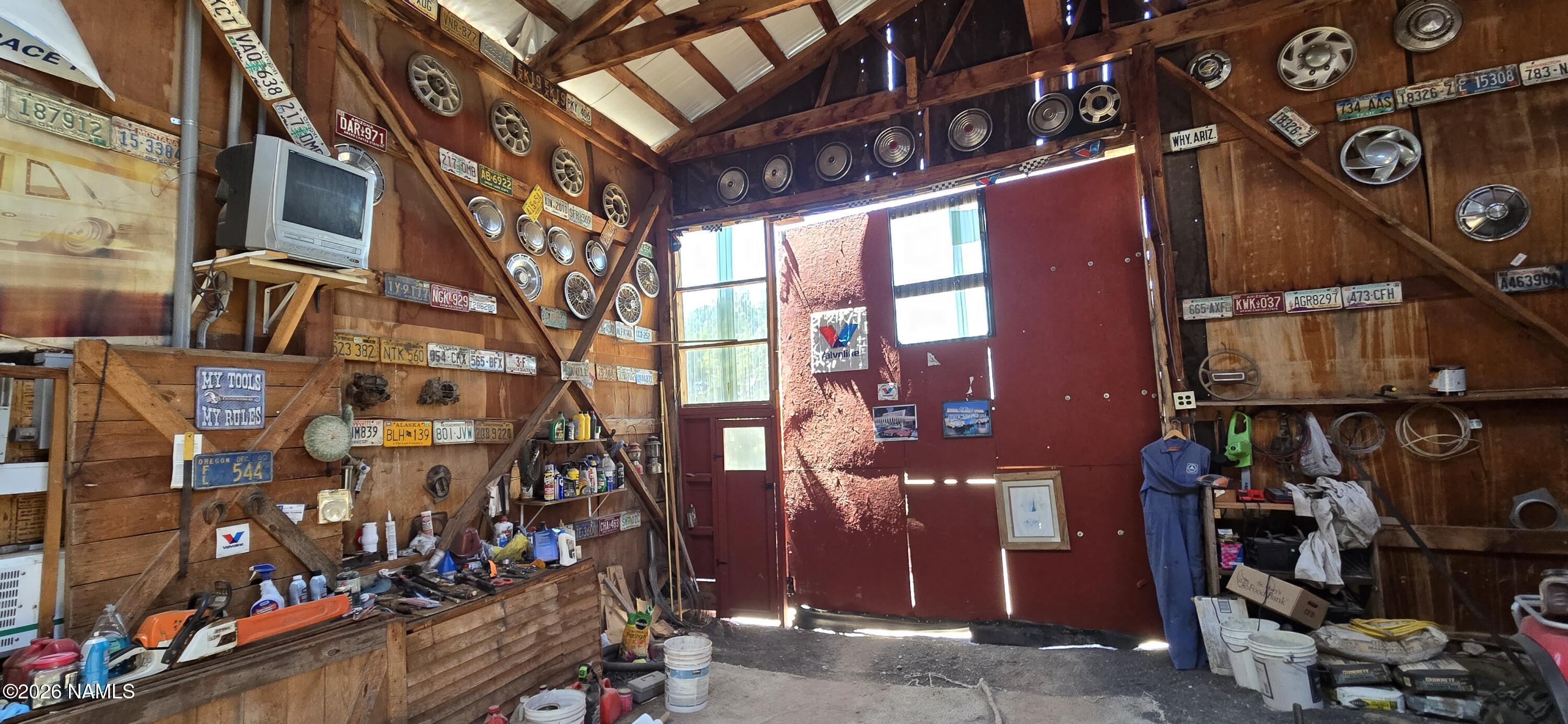2795 Poppy Road Ash Fork, AZ 86320 - Photo 50 of 56 20250417_125650