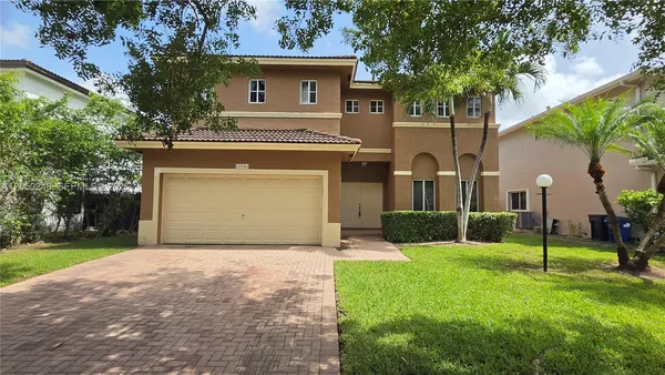 $3,975 | 15743 Southwest 145th Terrace, Miami, FL 33196