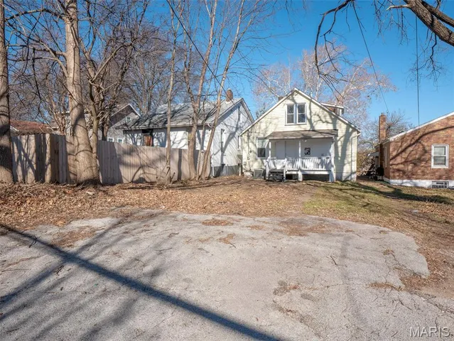 $145,000 | 6806 Corbitt Avenue, University City, MO 63130