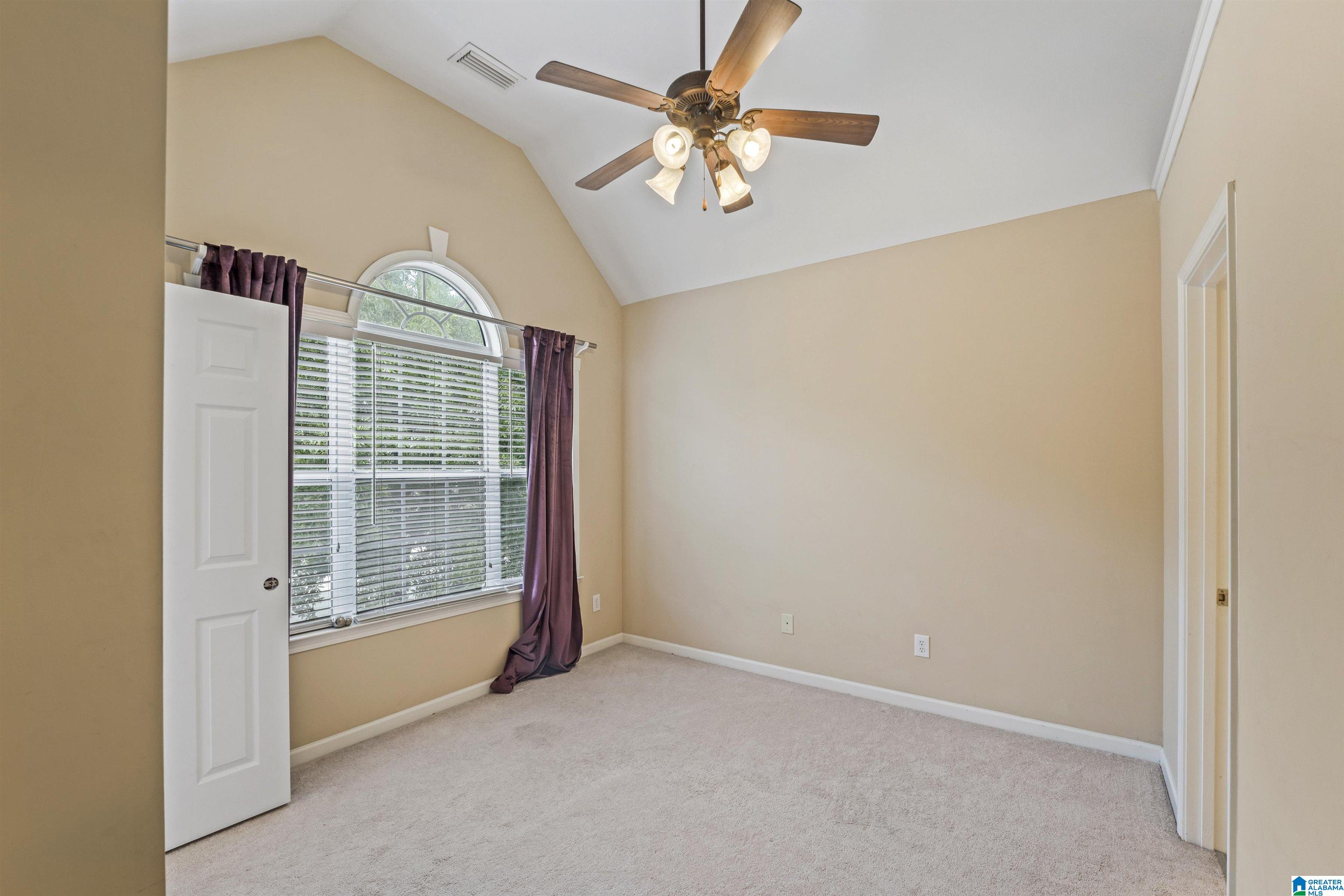 214 Calloway Lane Pelham, AL 35124 - Photo 28 of 32