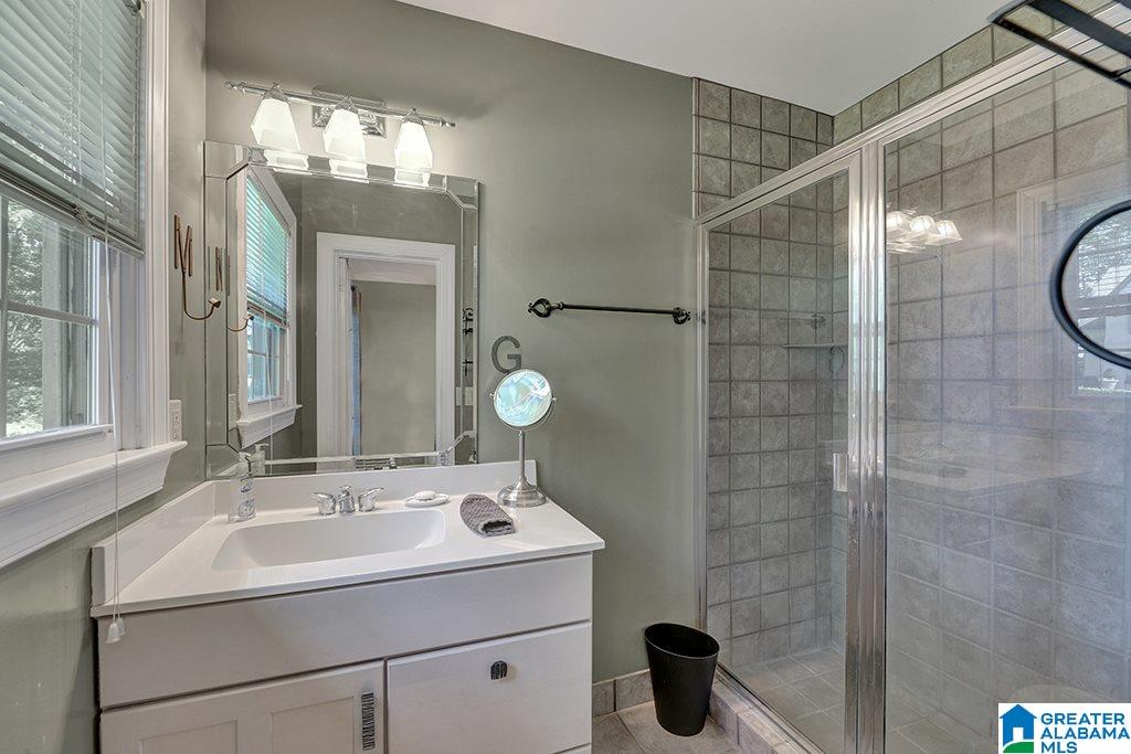 2132 Southwood Road Birmingham, AL 35216 - Photo 18 of 39