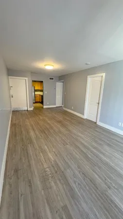 $2,000 | 1421 Northwest 45th Street, Unit 5, Deerfield Beach, FL 33064