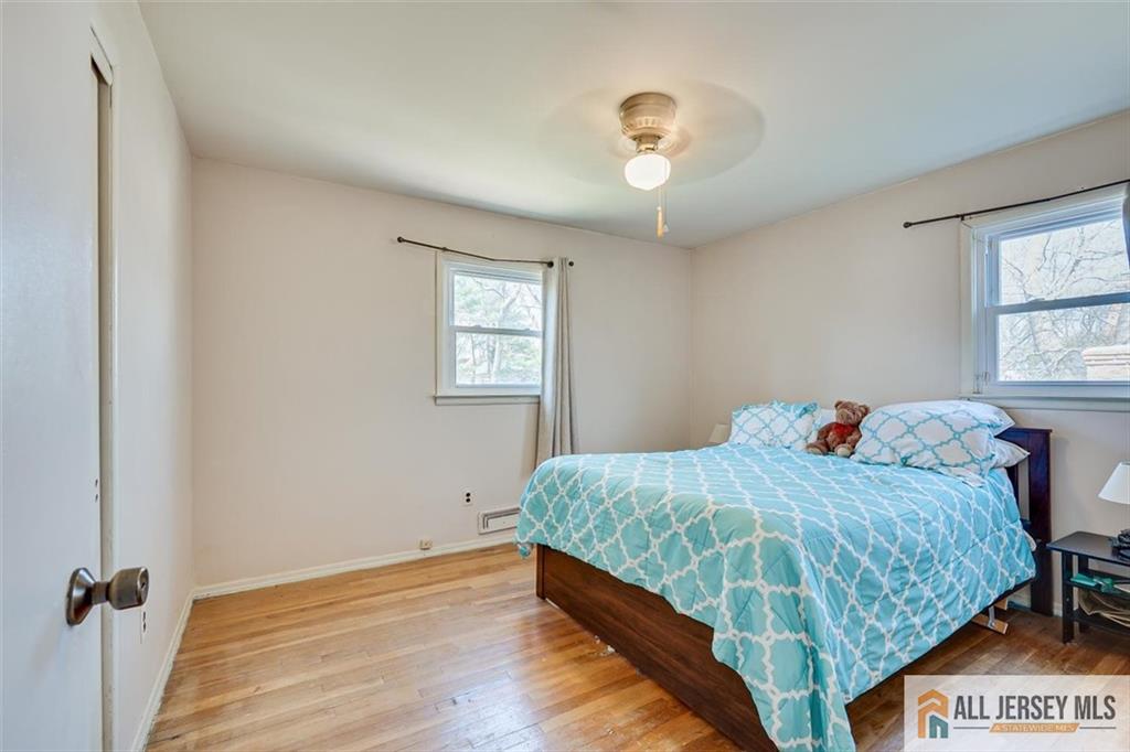 575 Grove Avenue Edison, NJ 08820 - Photo 31 of 37