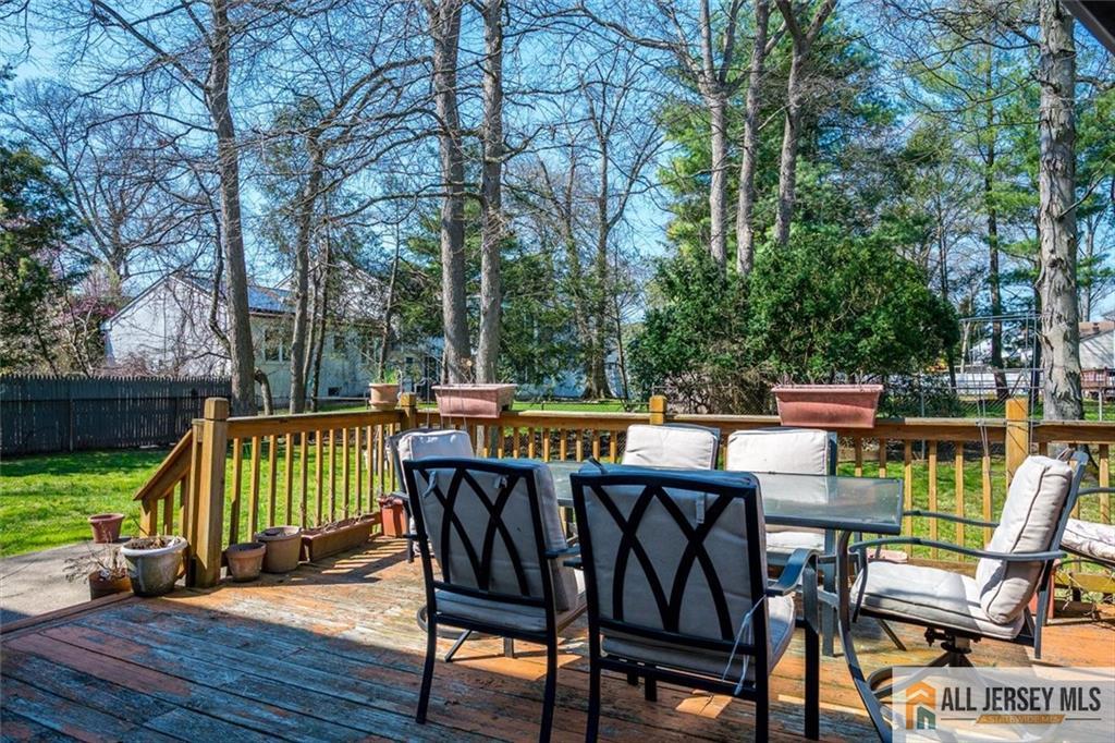 575 Grove Avenue Edison, NJ 08820 - Photo 37 of 37