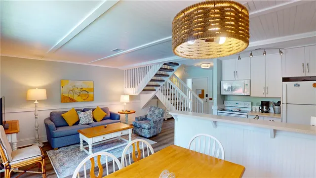 $429,500 | 1175 North Beachview Drive North, Unit 337, Jekyll Island, GA 31527