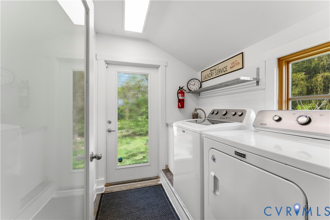1520 Rustling Cedar Lane Henrico, VA 23231 - Photo 16 of 45