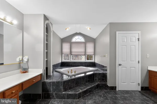 $5,000 | 11433 Seneca Forest Circle, Germantown, MD 20876