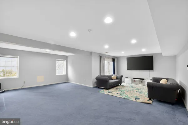 $5,000 | 11433 Seneca Forest Circle, Germantown, MD 20876