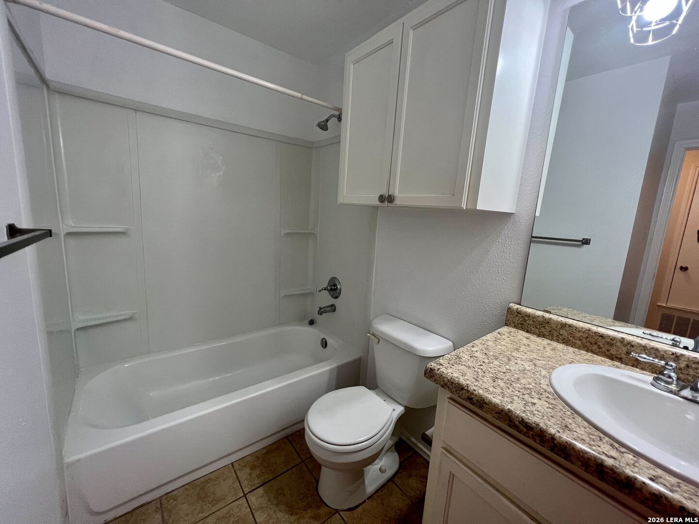 810 Station Street, Unit 2 Converse, TX 78109 - Photo 8 of 15 Gallery Image 8