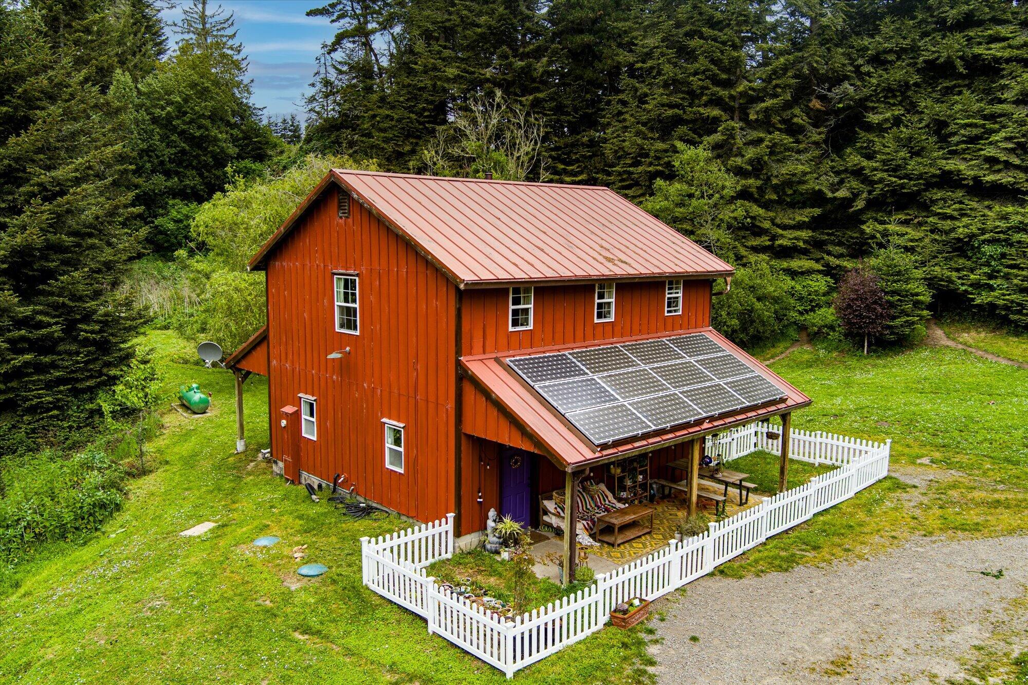 6483 Rohnerville Road Hydesville, CA 95547 - Photo 55 of 96