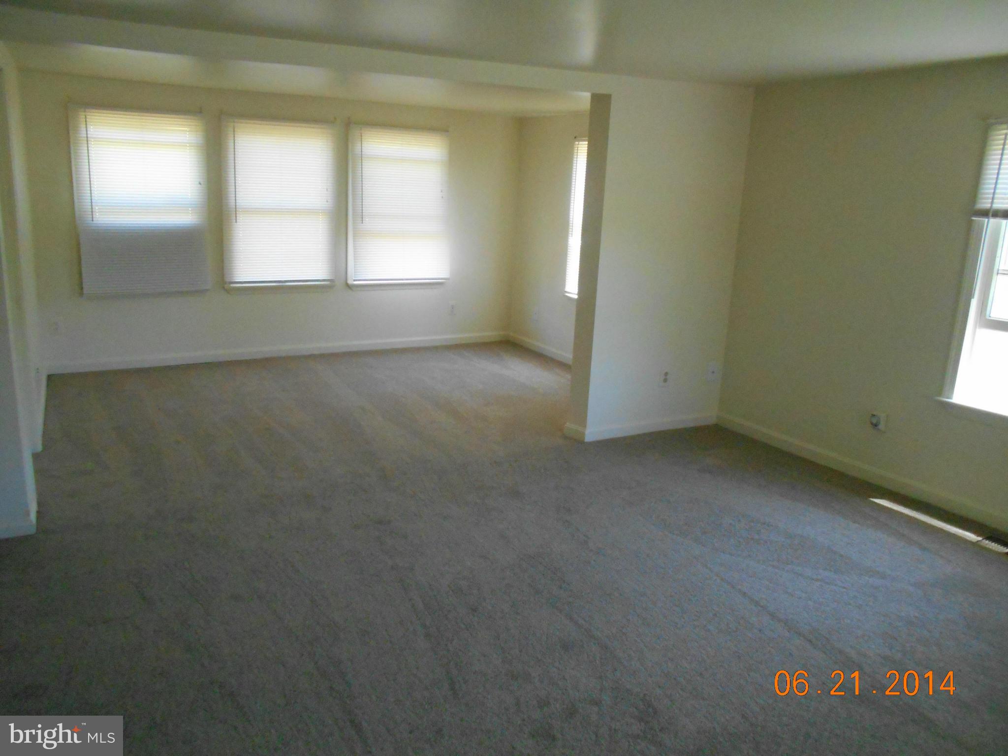 2322 Pennington Road Bel Air, MD 21015 - Photo 3 of 12 Living Room