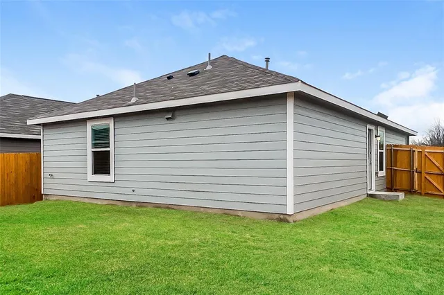 $1,535 | 2943 Wallace Wls Court, Crandall, TX 75114
