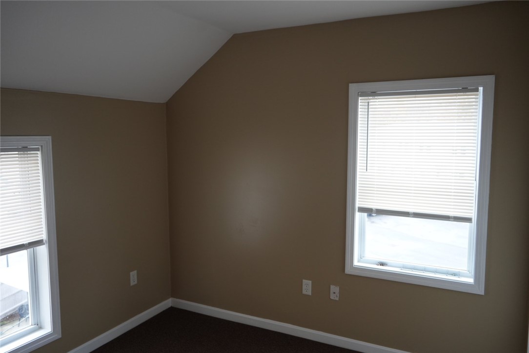 13 Tweed Street, Unit 3 Cranston, RI 02920 - Photo 13 of 17