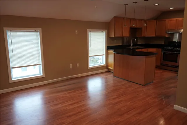 $1,650 | 13 Tweed Street, Unit 3, Cranston, RI 02920