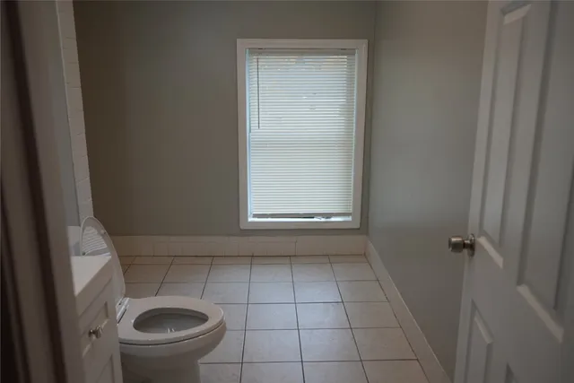 $1,650 | 13 Tweed Street, Unit 3, Cranston, RI 02920