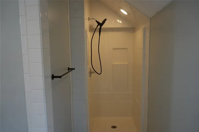 $1,650 | 13 Tweed Street, Unit 3, Cranston, RI 02920