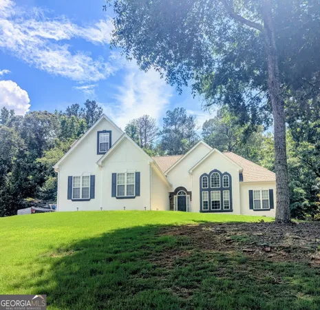 $2,950 | 110 Lyndhurst Way, Sharpsburg, GA 30277