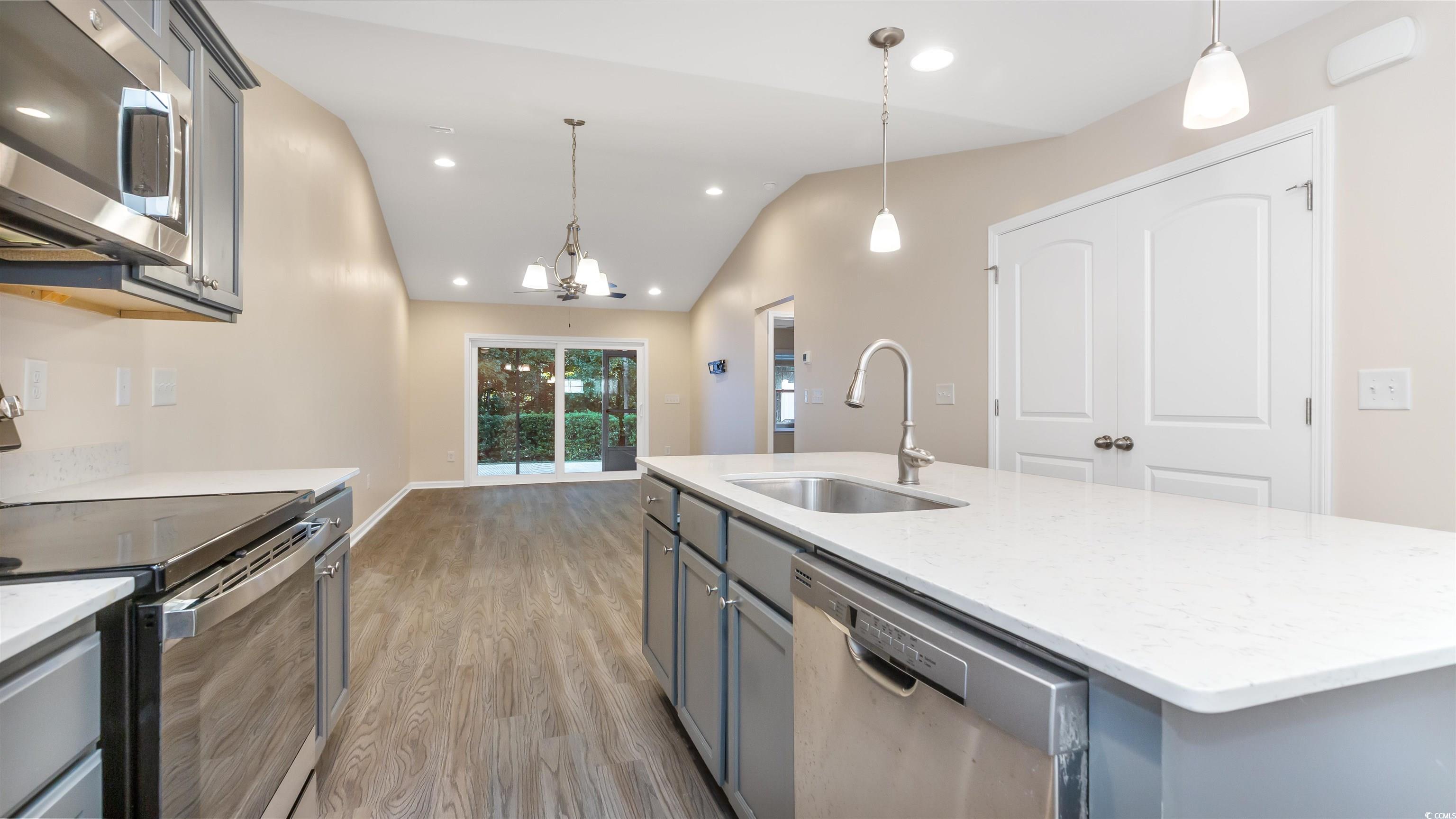 132 Machrie Loop, Unit B Myrtle Beach, SC 29588 - Photo 9 of 32