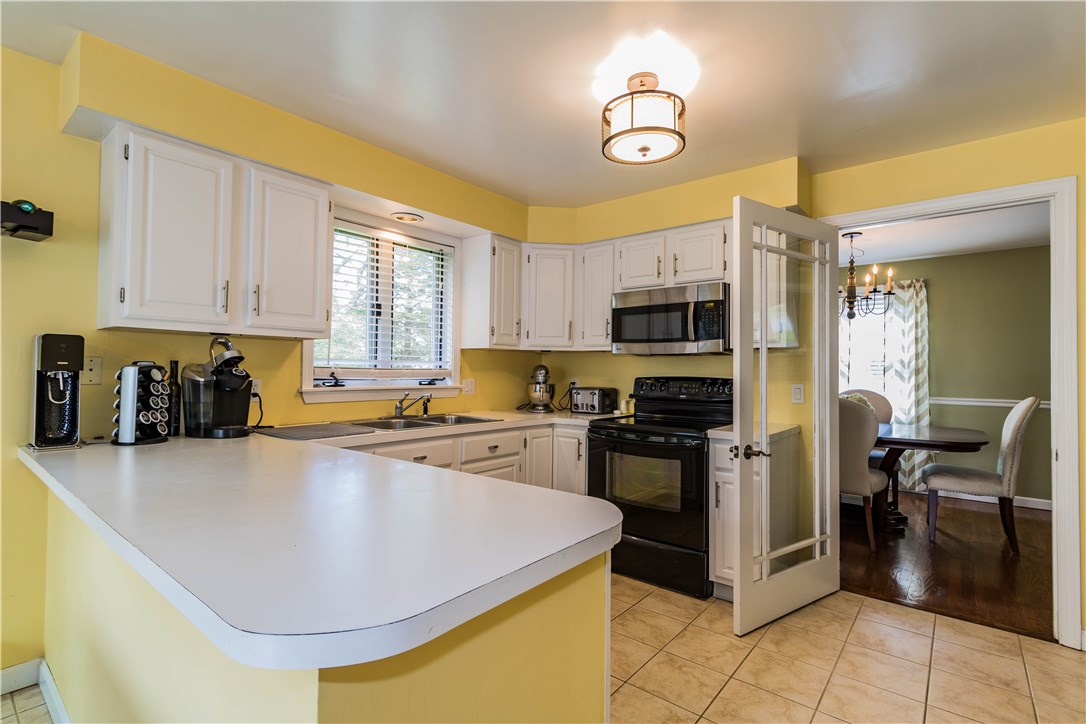 230 Weathervane Road South Kingstown, RI 02879 - Photo 12 of 24