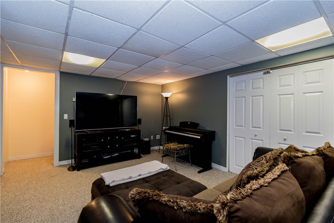 230 Weathervane Road South Kingstown, RI 02879 - Photo 23 of 24