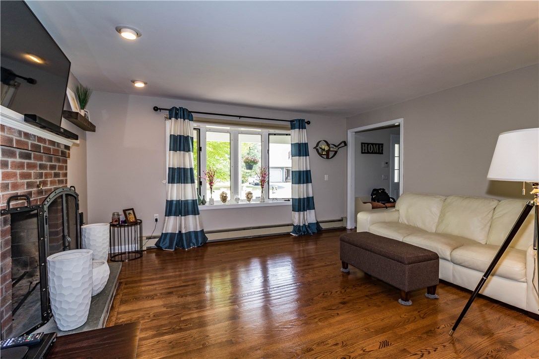 230 Weathervane Road South Kingstown, RI 02879 - Photo 7 of 24