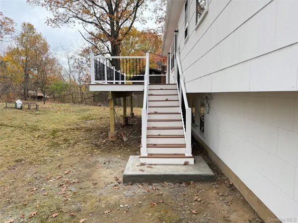 $4,390 | 14 South Delaware Drive, Nyack, NY 10960