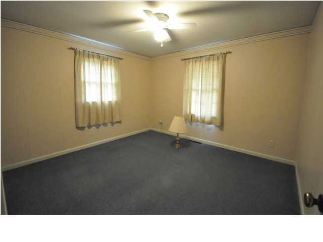 842 Cherokee Road Henderson, KY 42420 - Photo 8 of 15 Gallery Image 8