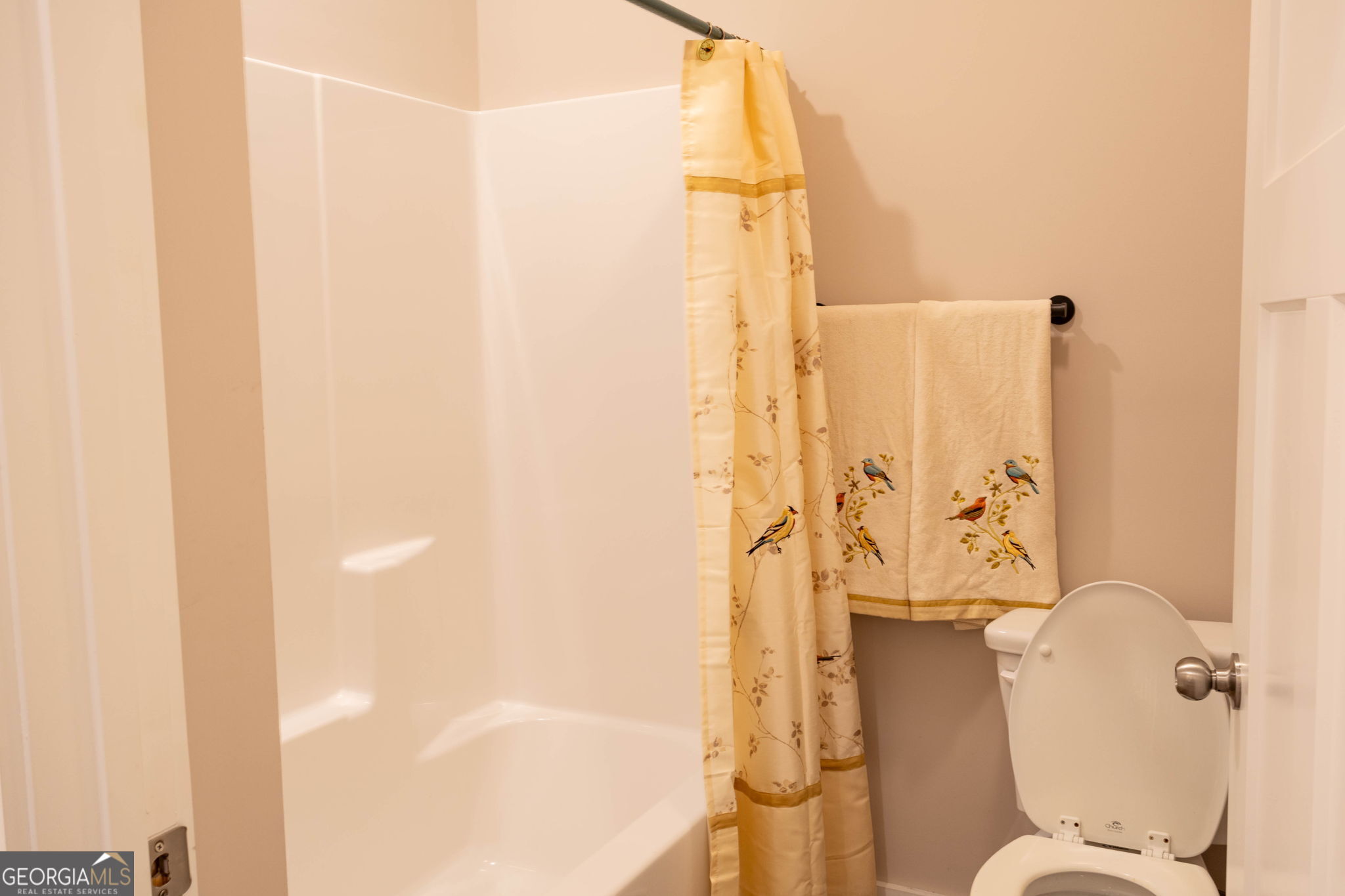 212 Old Clarkesville Mill Road, Unit C Clarkesville, GA 30523 - Photo 32 of 55 a bathroom with a shower and toilet