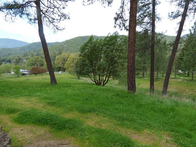 1890 Wards Creek Road Rogue River, OR 97537 - Photo 24 of 26 View 1 from covered front porch