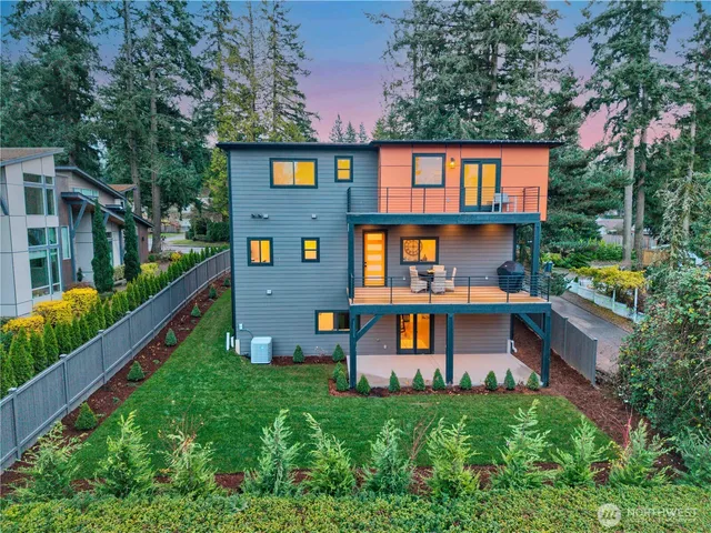 $3,699,000 | 12226 Northeast 70th Street, Kirkland, WA 98033