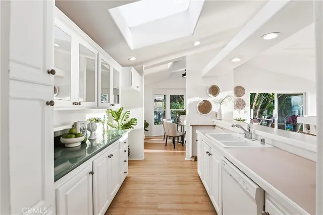 $829,000 | 30802 Coast Highway, Unit A0, Laguna Beach, CA 92651