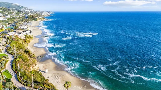 $829,000 | 30802 Coast Highway, Unit A0, Laguna Beach, CA 92651