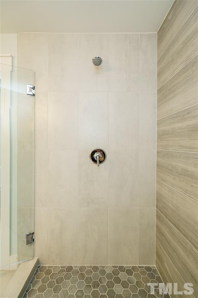 315 Glen Valley Road Raleigh, NC 27609 - Photo 19 of 25 Gallery Image 19