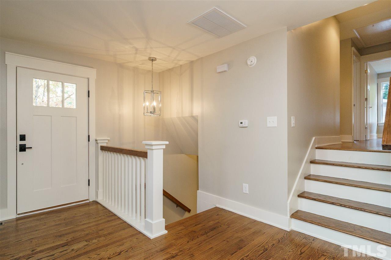 315 Glen Valley Road Raleigh, NC 27609 - Photo 4 of 25 Gallery Image 4