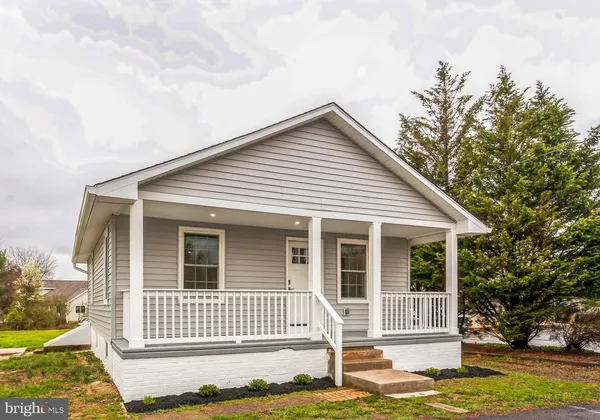 $2,500 | 557 Durham Road, Newtown, PA 18940