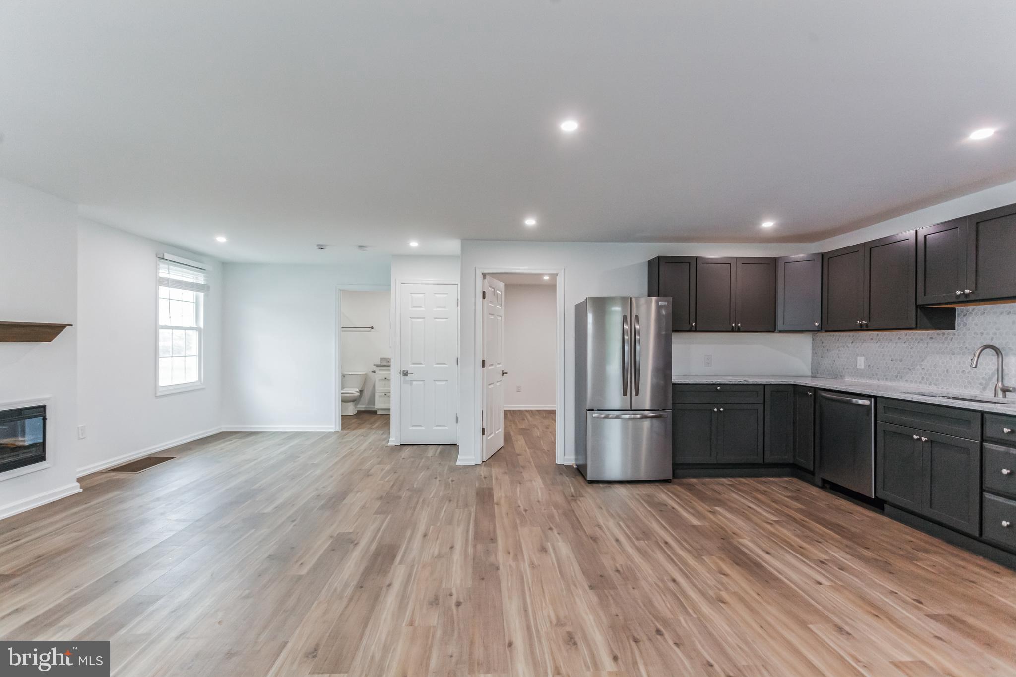557 Durham Road Newtown, PA 18940 - Photo 4 of 21