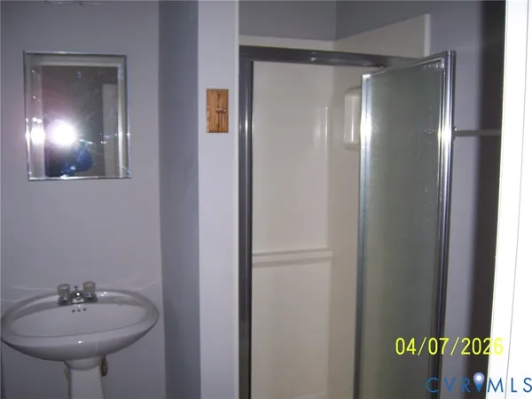 $2,500 | 505 North 1st Street, Richmond, VA 23219