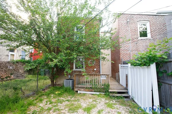 $2,500 | 505 North 1st Street, Richmond, VA 23219