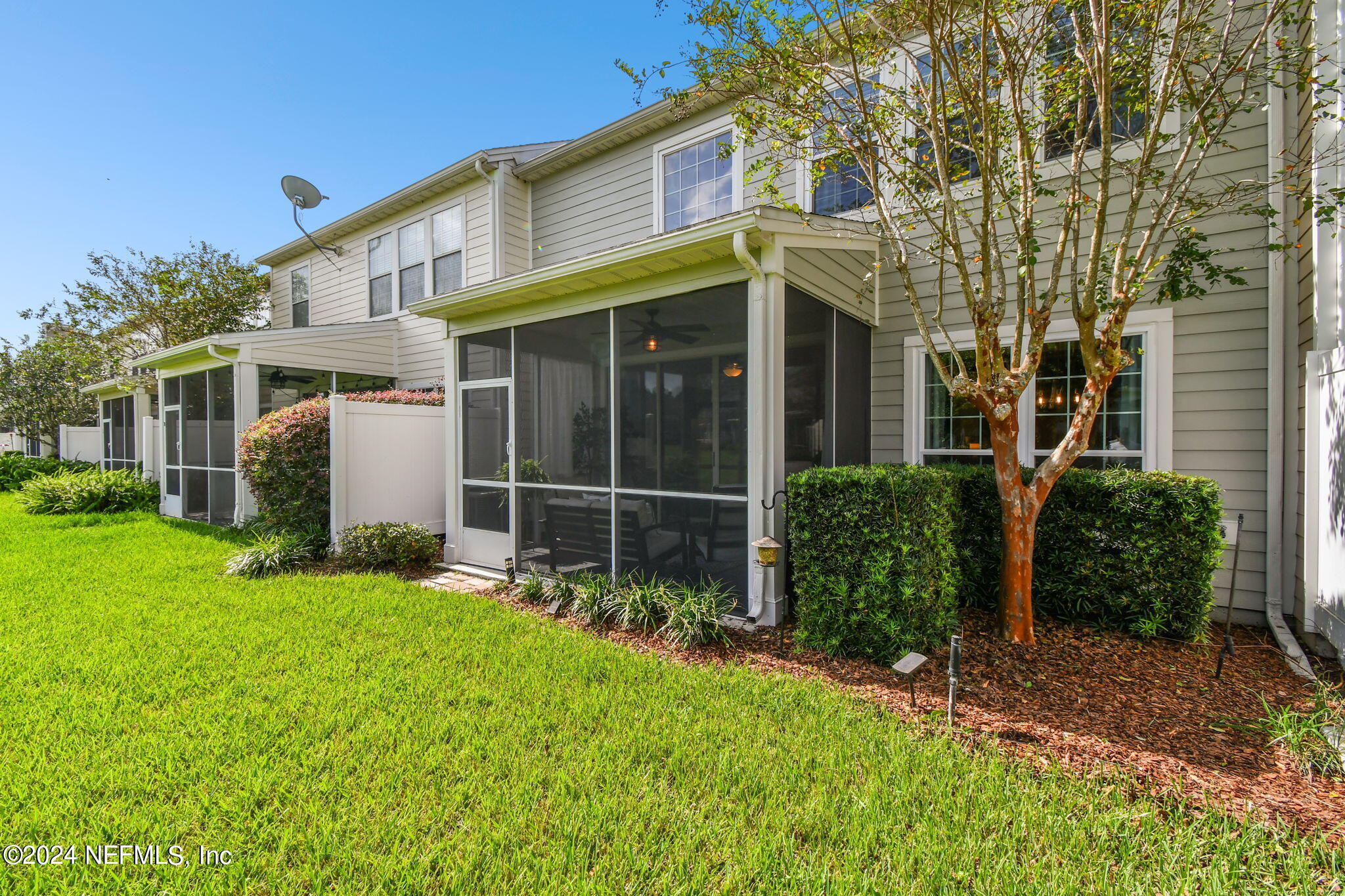 7473 Devondale Way Jacksonville, FL 32256 - Photo 47 of 68 front view of a house with a yard