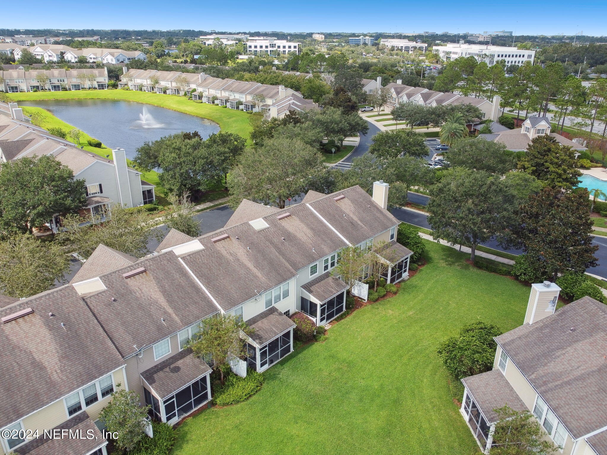 7473 Devondale Way Jacksonville, FL 32256 - Photo 52 of 68 an aerial view of multiple houses with yard