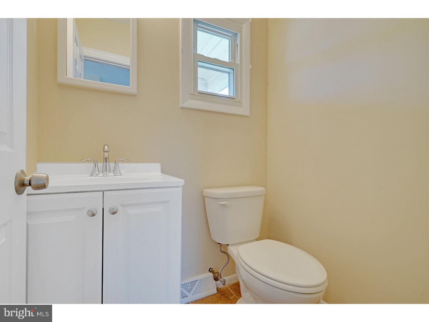 219 Regency Road Edgewater Park, NJ 08010 - Photo 16 of 20