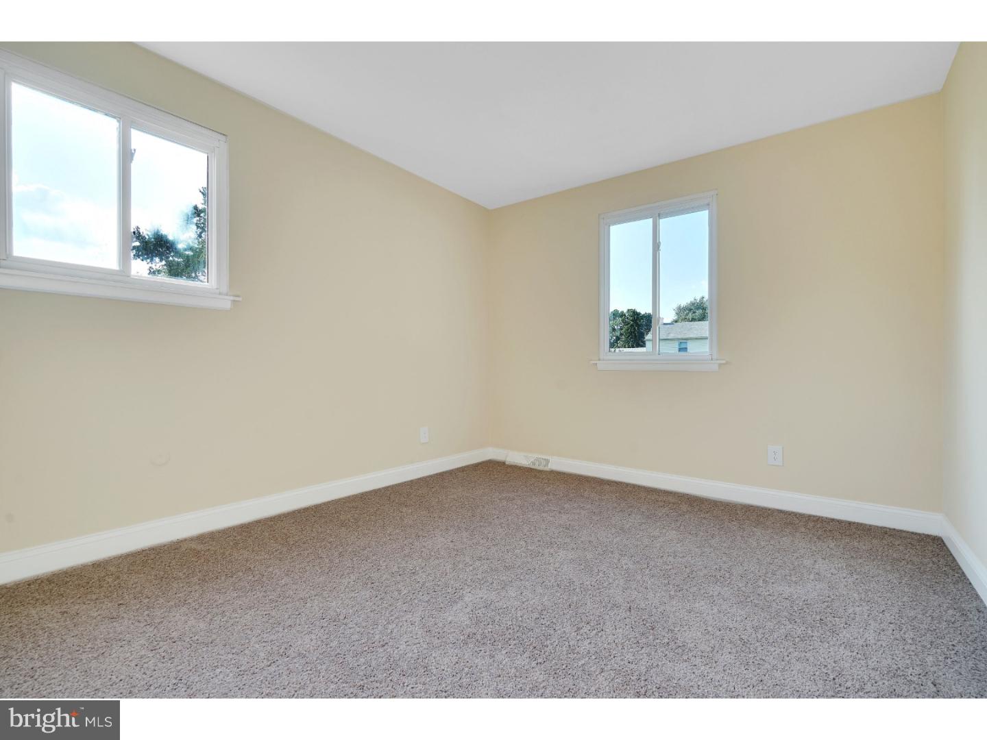 219 Regency Road Edgewater Park, NJ 08010 - Photo 17 of 20