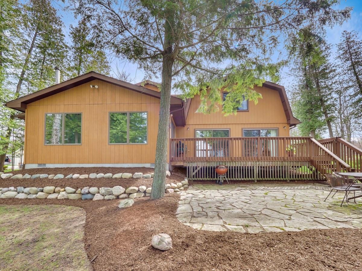 4729 East Burt Lake Road Cheboygan, MI 49721 - Photo 1 of 40 Gallery Image 1