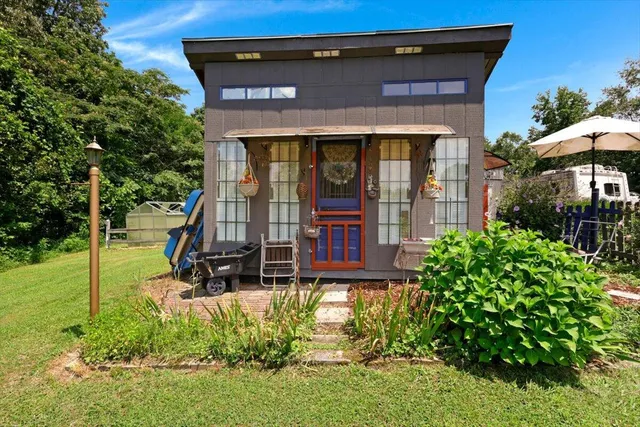 $268,000 | 1015 Long Island Road, New Hope, TN 37380