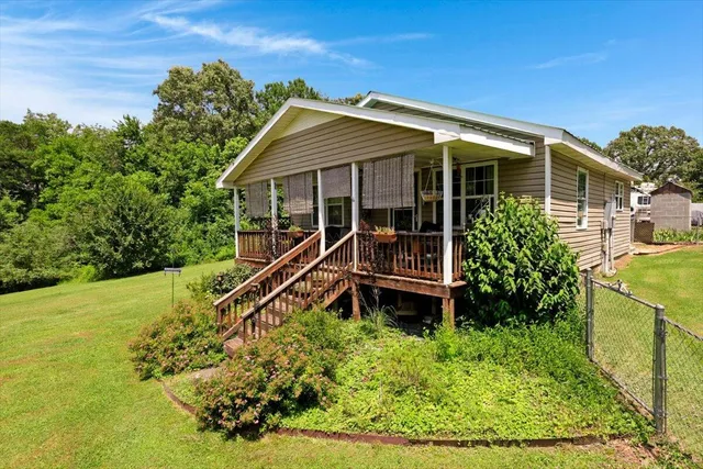 $268,000 | 1015 Long Island Road, New Hope, TN 37380