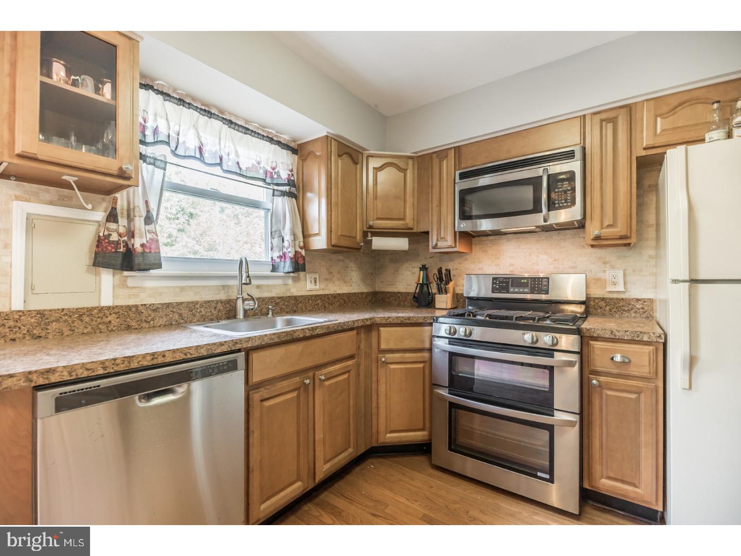 106 Eaves Mill Road Medford, NJ 08055 - Photo 11 of 24 Gallery Image 11
