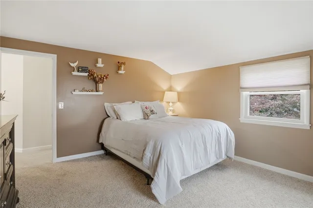 $230,500 | 178 Vinedale Avenue, Irondequoit, NY 14622